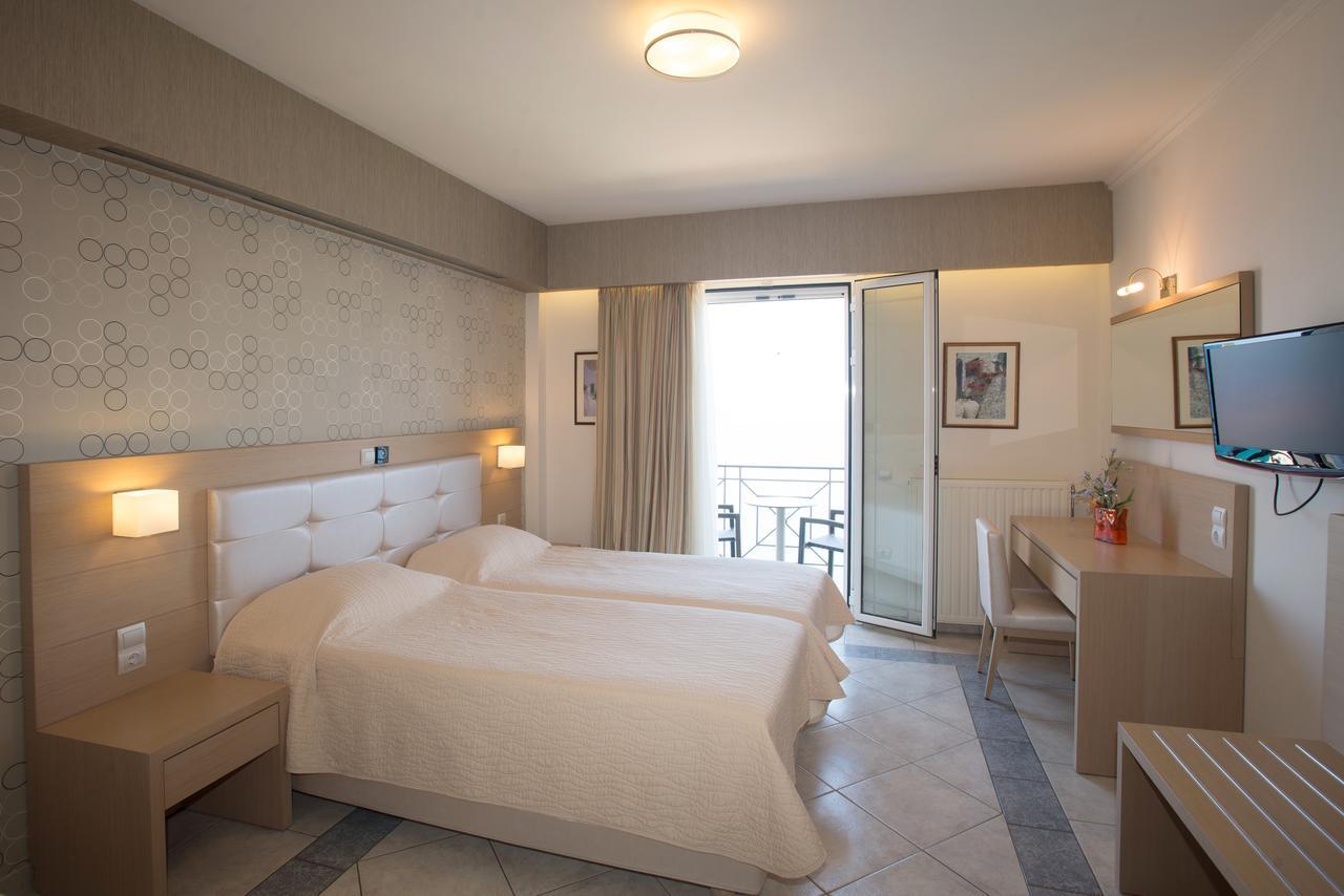 Hotel Philip Пилос Экстерьер фото